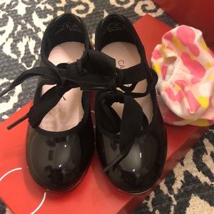 Toddler girl Tap shoes with slip on socks!